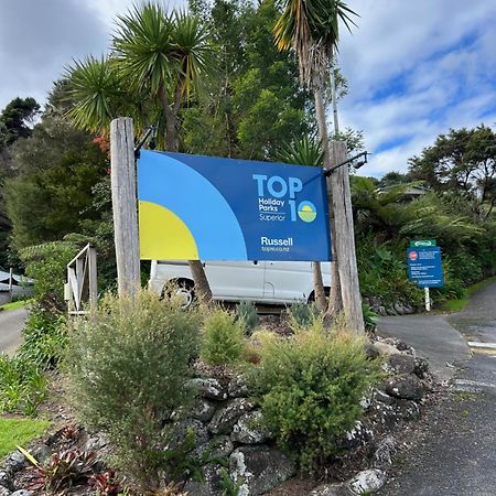 Russell Top 10 Holiday Park Екстер'єр фото