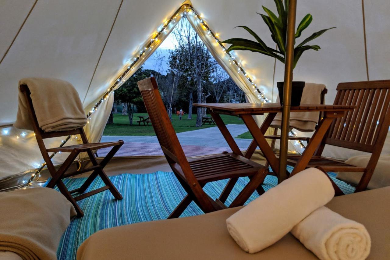 Russell Top 10 Holiday Park Екстер'єр фото