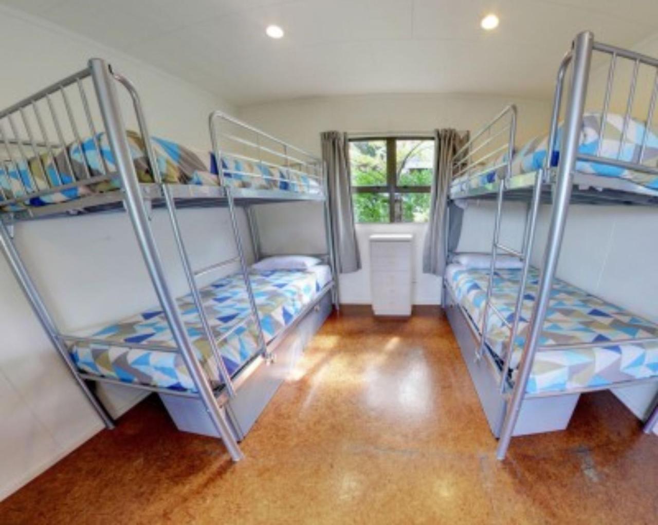 Russell Top 10 Holiday Park Номер фото