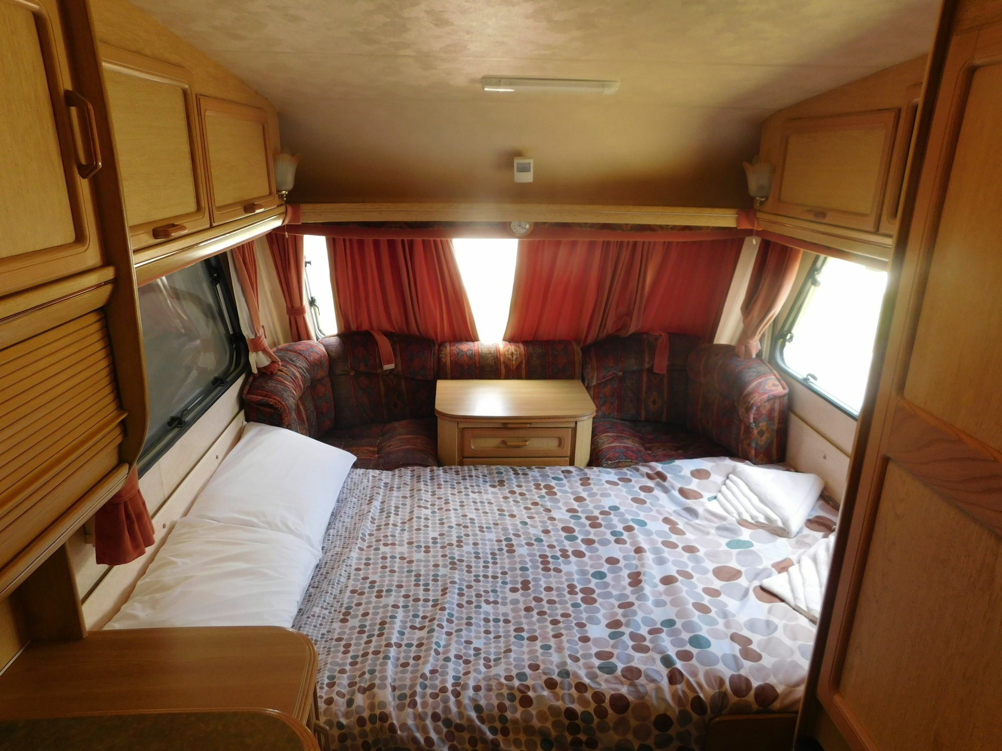 Russell Top 10 Holiday Park Екстер'єр фото