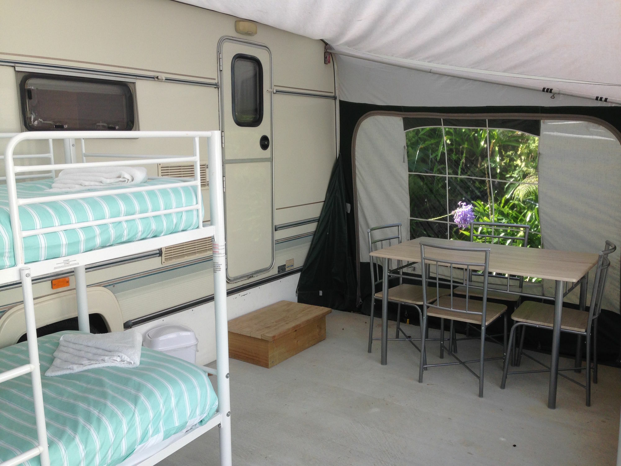 Russell Top 10 Holiday Park Екстер'єр фото